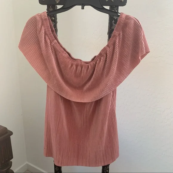 a.n.a. Pleated Pink Blouse - Picture 1 of 6